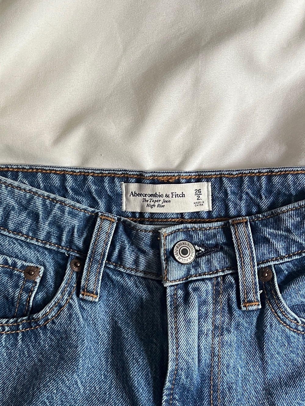 Taper Jean High Rise